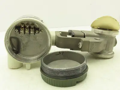 Yokogawa YF104 AAUB1A-HCHC*E Yewflo Vortex Flowmeter 72.15 P/Gal 24VDC 1.5"