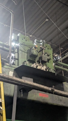 USED 1974 CINCINNATI 1000T