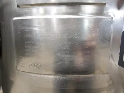 Used LEE INDUSTRIES INC. 25 "DBT" Stainless Steel Tanks Quebec CA | Carter-Wilson Equipment Services #914520