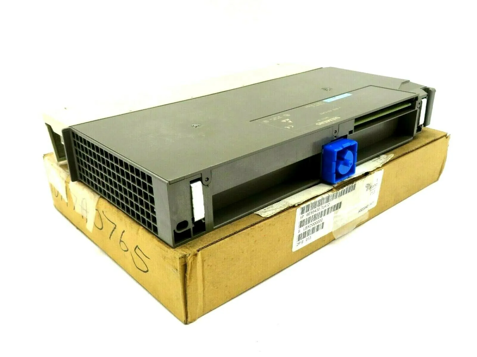 NEW SIEMENS 6ES5430-7LA12