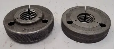 UNBRANDED THREAD RING GAUGES, GO/NO GO, VARIOUS SIZES, SET OF 2