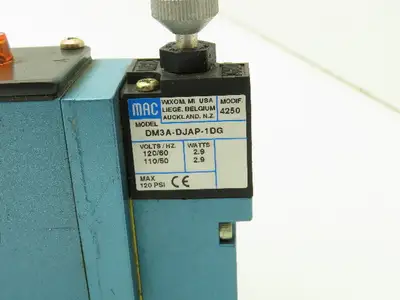 MAC 93A-EAB-000-DM-DJAP-4DG Pneumatic Double Solenoid 4/3 Spool Valve 120V