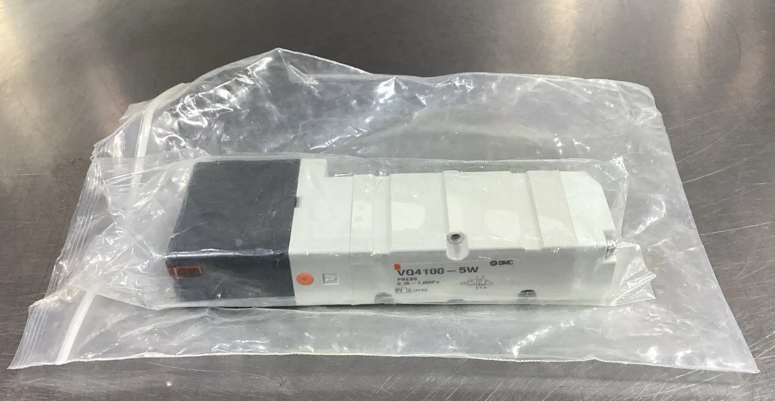 SMC VQ4100-5W Solenoid Valve, Pressure 0.15~1.0MPa. 6C-12
