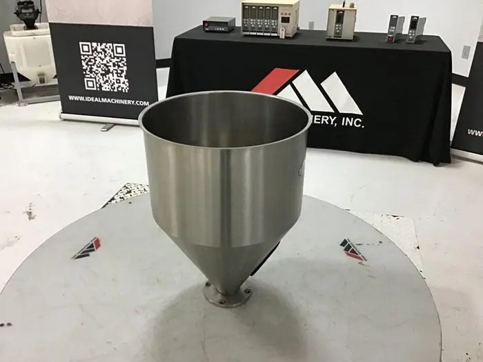 Used METAL FABRICATOR HOPPER Hoppers Michigan US | Ideal Machinery #576934
