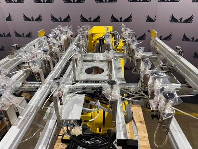 USED 2019 FANUC R-2000iC/165F + R-30iB PLUS