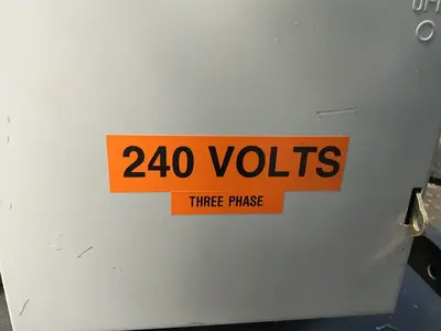 Used HAMMOND MANUFACTURING 138688 Transformers Ohio US | HGR 24 #1520816