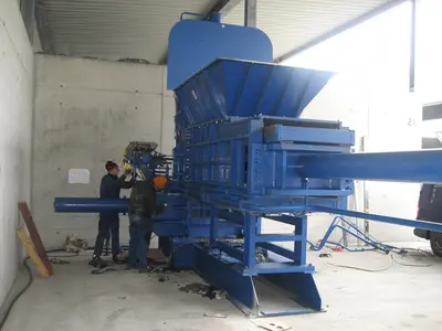 USED 2013 ATM SCRAP BALER 40X40