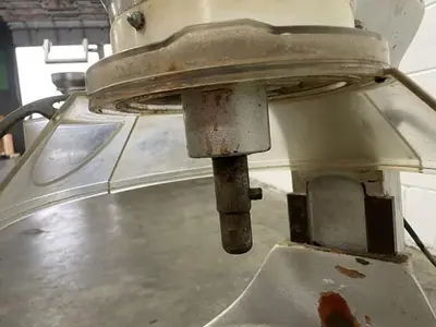 USED 2005 LEADER LR-113834