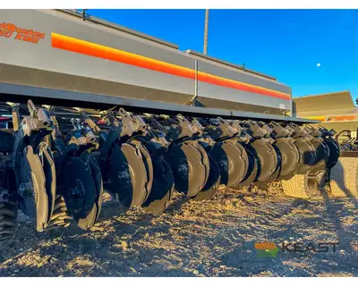 Used CRUSTBUSTER _UNKNOWN_ No-Till Drills Iowa US | Keast Enterprises #1360181