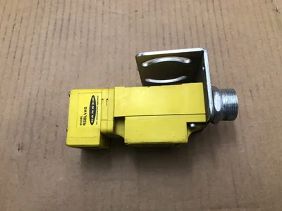 Banner RSBLVAG MAXI-BEAM Photoelectric Sensor 10-30VDC