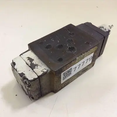 USED YUKEN SD1150-0-1001