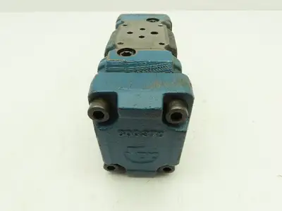 Rexroth 4WEH10W44 Hydraulic Spool Valve 4WEH10W44/6EG24N9ETS2DK24L Type W