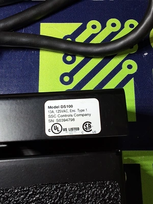 SSC SCONTROLS DS100 DUAL FOOT SWITCH / PEDAL - BRAND NEW