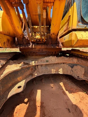 Used 2016 KOMATSU PC360LCI-11 Crawler Excavators Alabama US | Proxy Equipment #1424221
