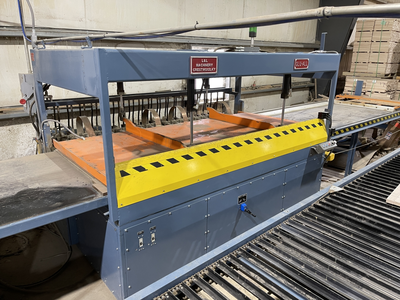 L & L Machinery GA-100 High Frequency Gluer