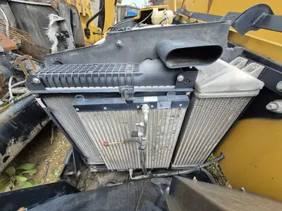 USED CATERPILLAR TH560B