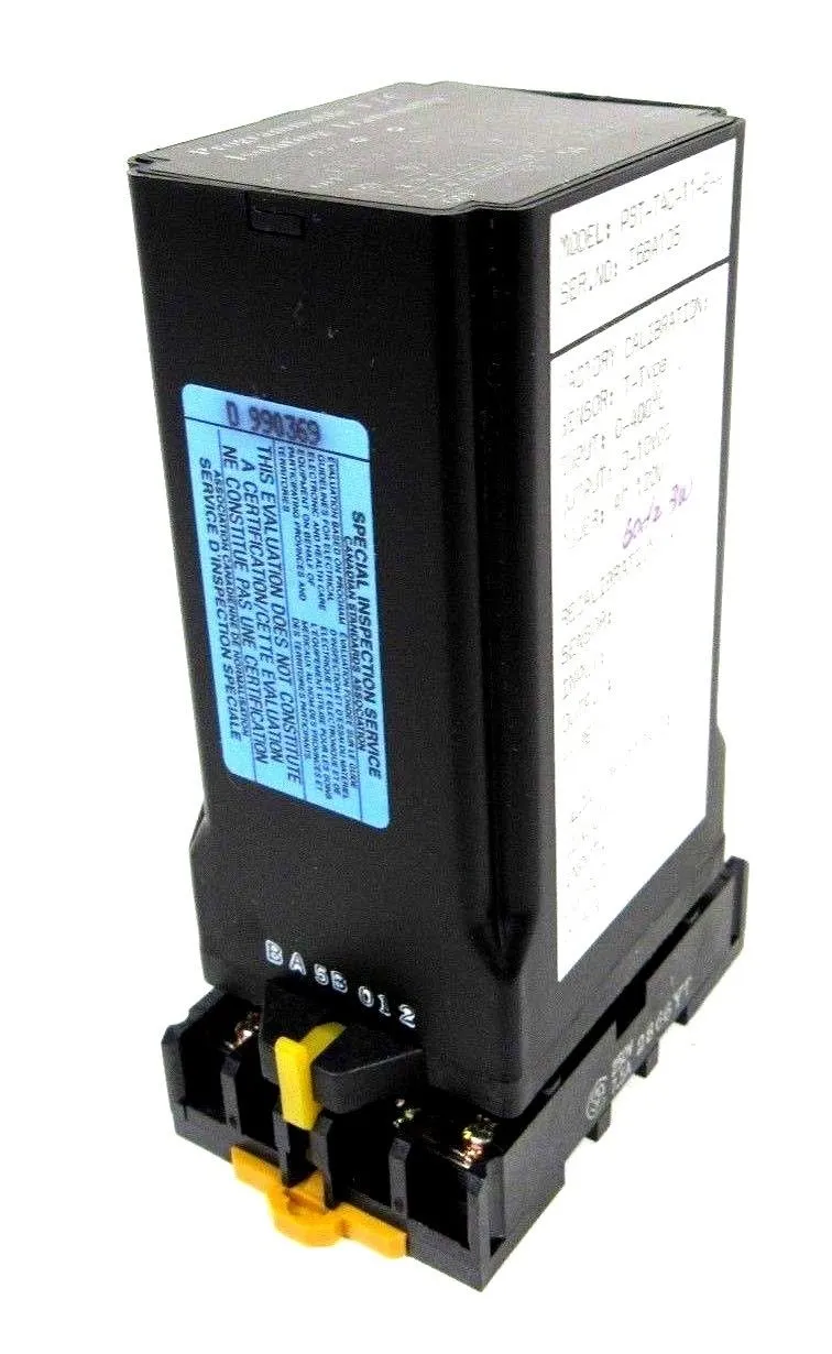NEW ELECTRO METERS PST-T4C-11-E-A PROGRAMMABLE ISOLATING TRANSMITTER PSTT4C11EA