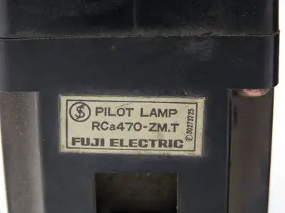 Fuji Electric RCA470-ZM.T White Pilot Indicator Light Lot of 2