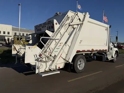 Used 2022 KENWORTH T3 PAK-MOR Garbage trucks Minnesota US | Carco Truck & Equipment #1514052