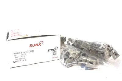 2 NEW SUNX SL-J1A HOOK UP CONNECTOR SLJ1A