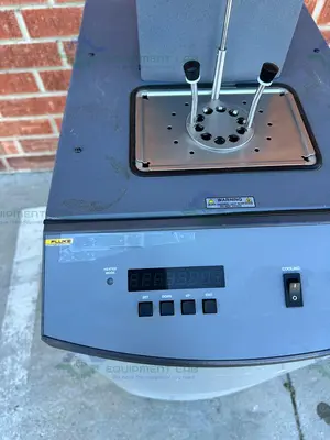 USED FLUKE CALIBRATION HART SCIENTIFIC 7381 DEEP-WELL COMPACT BATH  MINUS -80C TO 110C