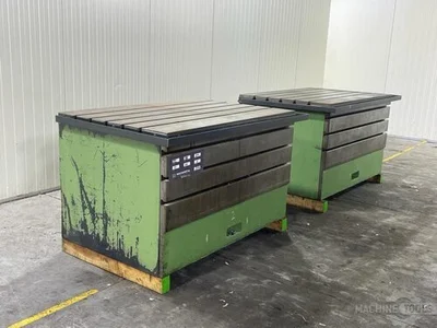 USED 2006 CORREA BOX TABLE