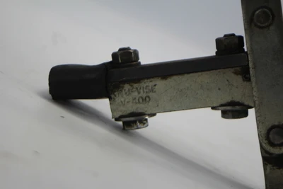Used NU-Vise V-400 Clamps California US | Davliegogo LLC #1706898