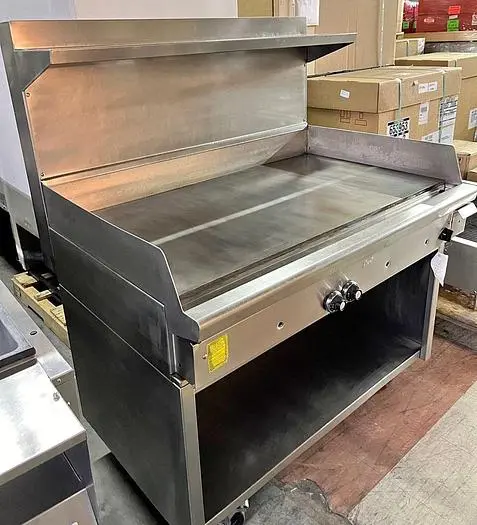 Used QUEST QGM00800 Gas Cooking Equipment British Columbia CA | Surrey Food Equipment #432600