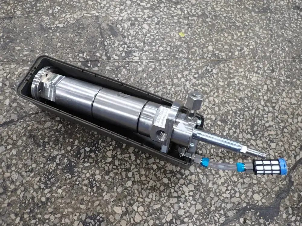 Cylinder