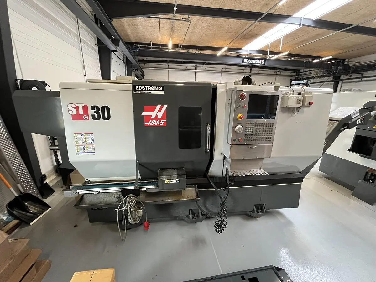 USED 2014 HAAS ST-30