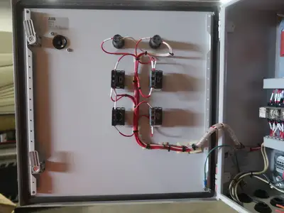 Lenze 3 hp 575 volt VFD with control box