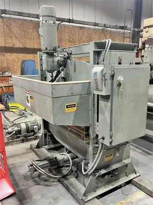 USED 1995 HERMAN SCHWABE HERMAN SCHWABE MFH-EH PRESS