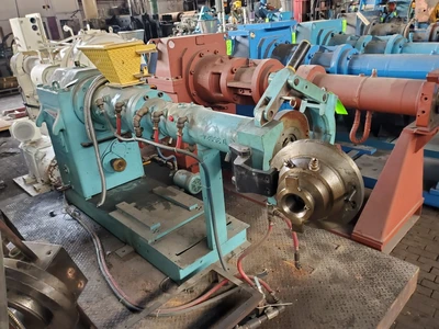 Nakata 90mm CFE Cold Feed Rubber Extruder