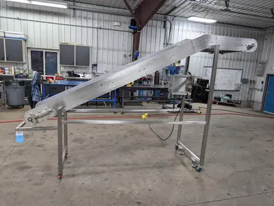 SS Incline Plastic Belt Conveyor