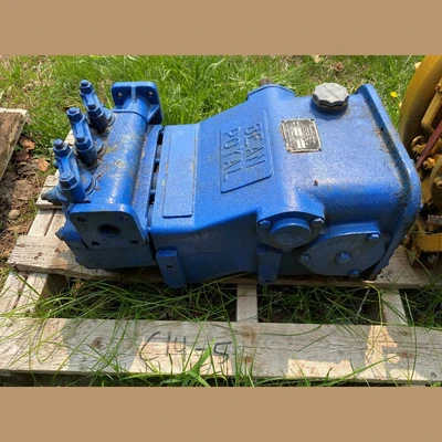 USED LONGYEAR 24