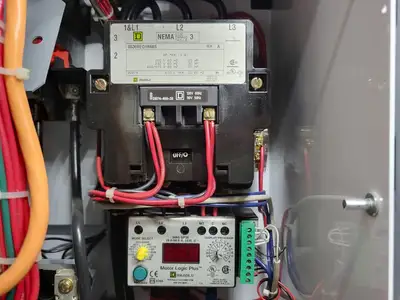 USED SQUARE D MODEL 6