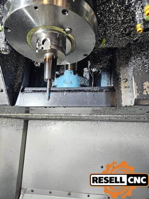 USED 2005 Makino V56