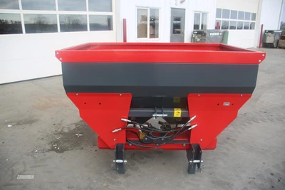 New | in-Stock 2026 BMC SYNTRA 1000 Broadcast Spreaders Pennsylvania US | Zimmerman Farm Service #1410287