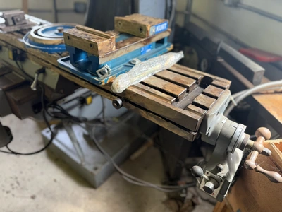 USED 1996 ENCO 100-1598 VERTICAL MILLING MACHINE
