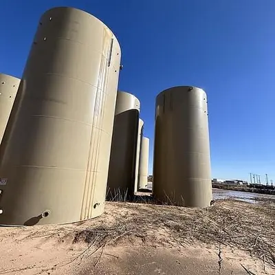 USED 2018 SMITH INDUSTRIES VERTICAL STORAGE TANKS