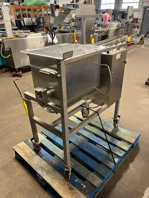 USED DANIELS FOOD EQUIPMENT DMX QUAD 100