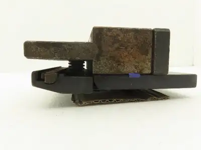 Used AMADA _UNKNOWN_ Die Holders Indiana US | Arrow Industrial #1250926
