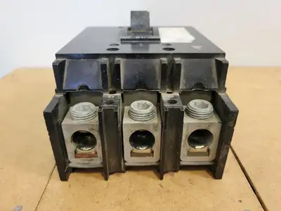 200 Amp 3 Pole Circuit Breaker