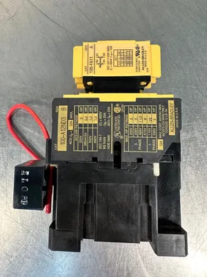 Allen-Bradley 100-A12ND3/B Overload Relay w/195-FA11 Contact (4B-30)