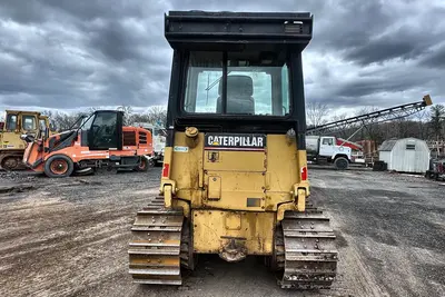 Used 2001 CATERPILLAR D5C Bulldozers Pennsylvania US | Proxy Equipment #1377711