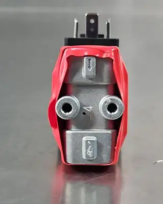 Used SMC SMC VCA31-5D-4-03N Solenoid Valves South Carolina US | Palmetto Automation #1159067