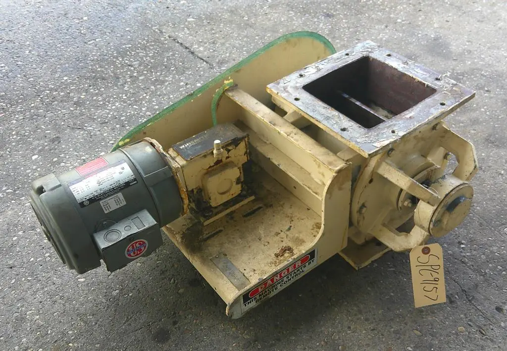 SPC9157  Valve 8 x 8 HD CS WM Meyer rotary airlock feeder