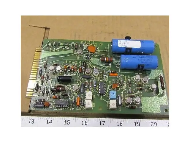 Veeco HAL-02-078 CM1 R-B E Board 0079-a539