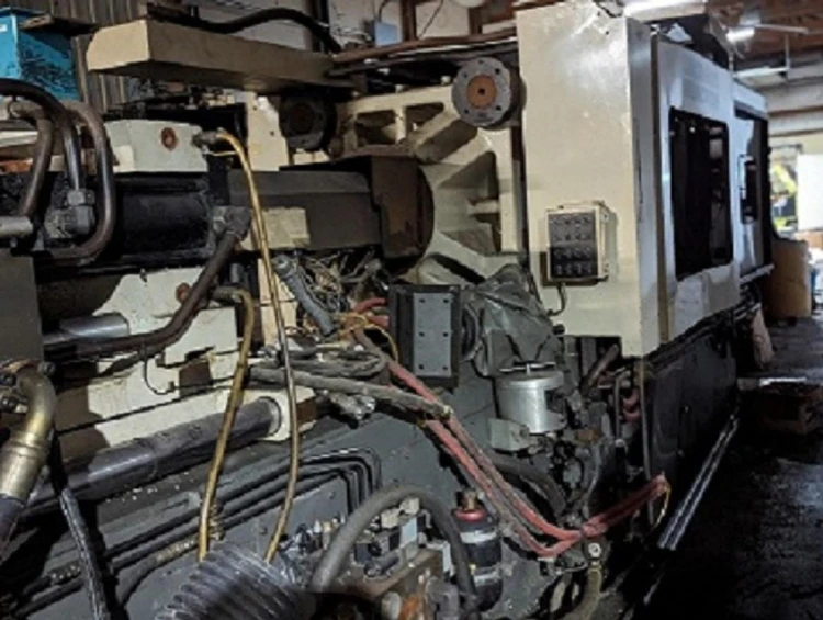 Used 1991 CINCINNATI MILACRON VH400-52 OZ Injection Molding Machines Florida US | ESCOBAR TRADING, INC. #202785