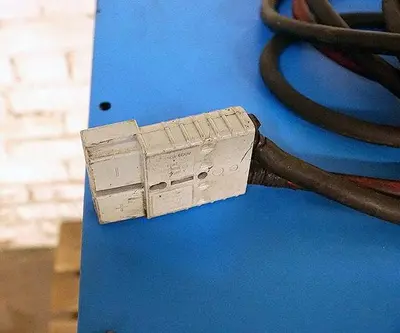 USED EXIDE D3E-18-1400, TYPE LA 36 VOLT BATTERY CHARGER